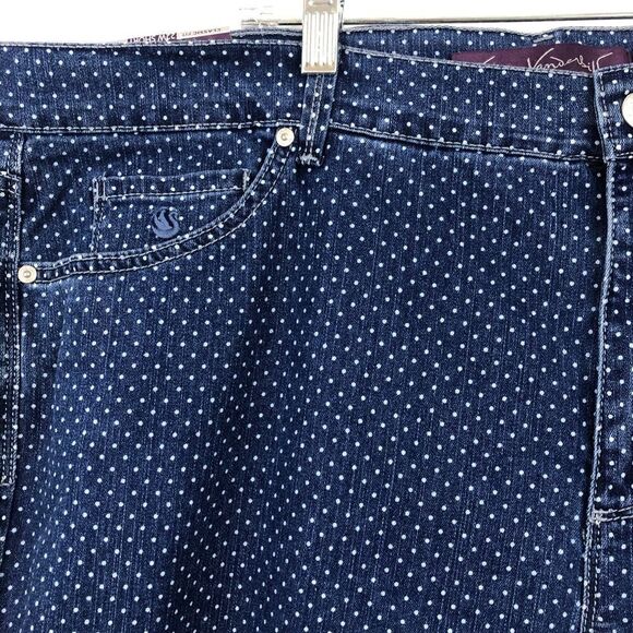 NWT Gloria Vanderbilt Amanda Tummy Slimmer Stretch Tapered 22W Short Jeans!! - Picture 5 of 13